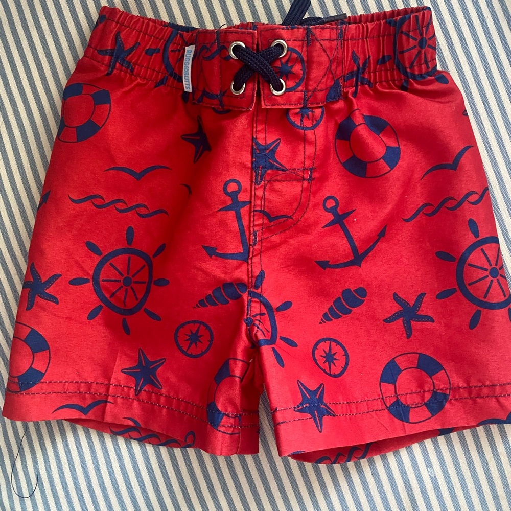 Rugged butts trunks